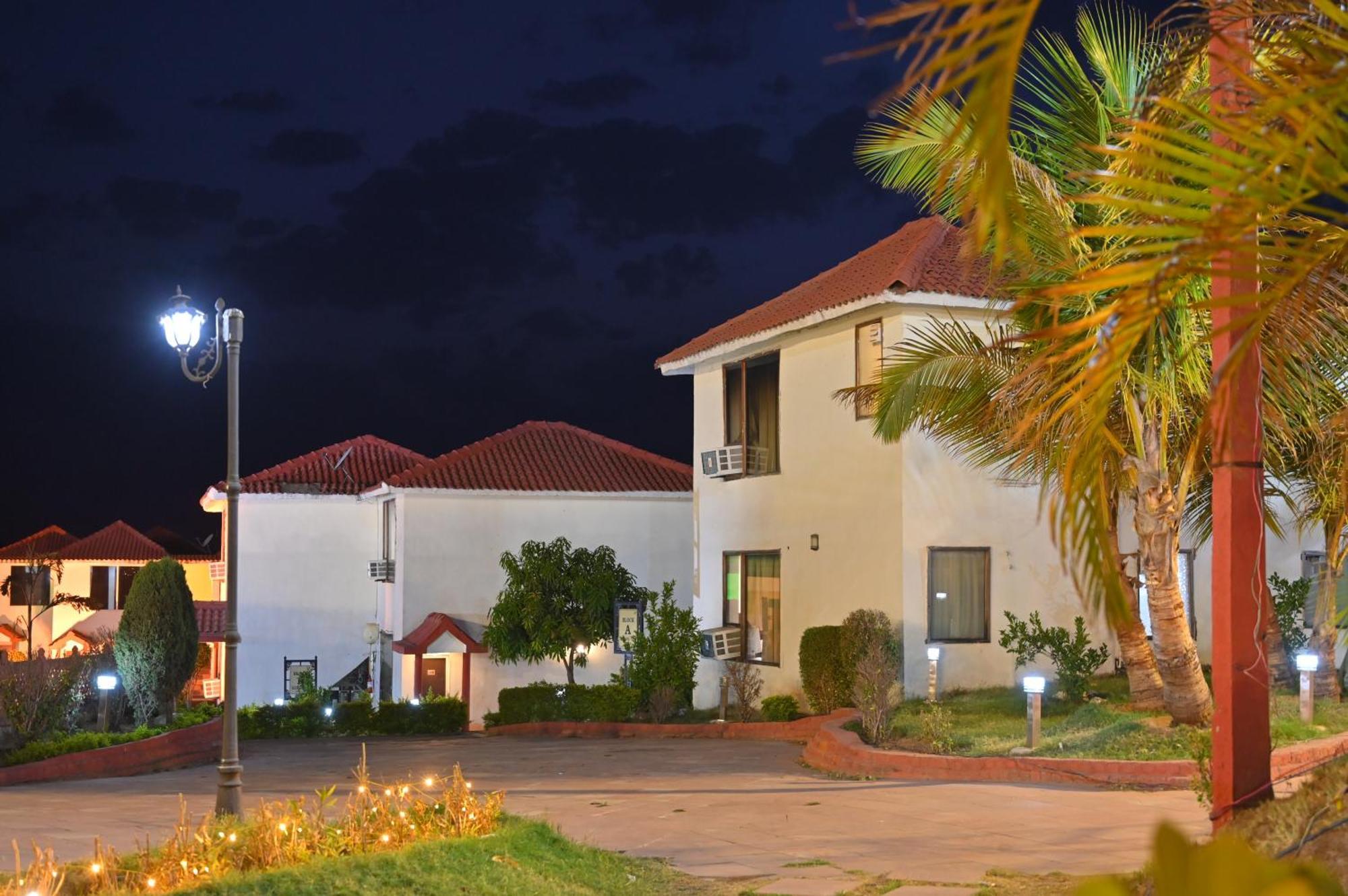 Orchha Club And Resort - Ocr Kültér fotó
