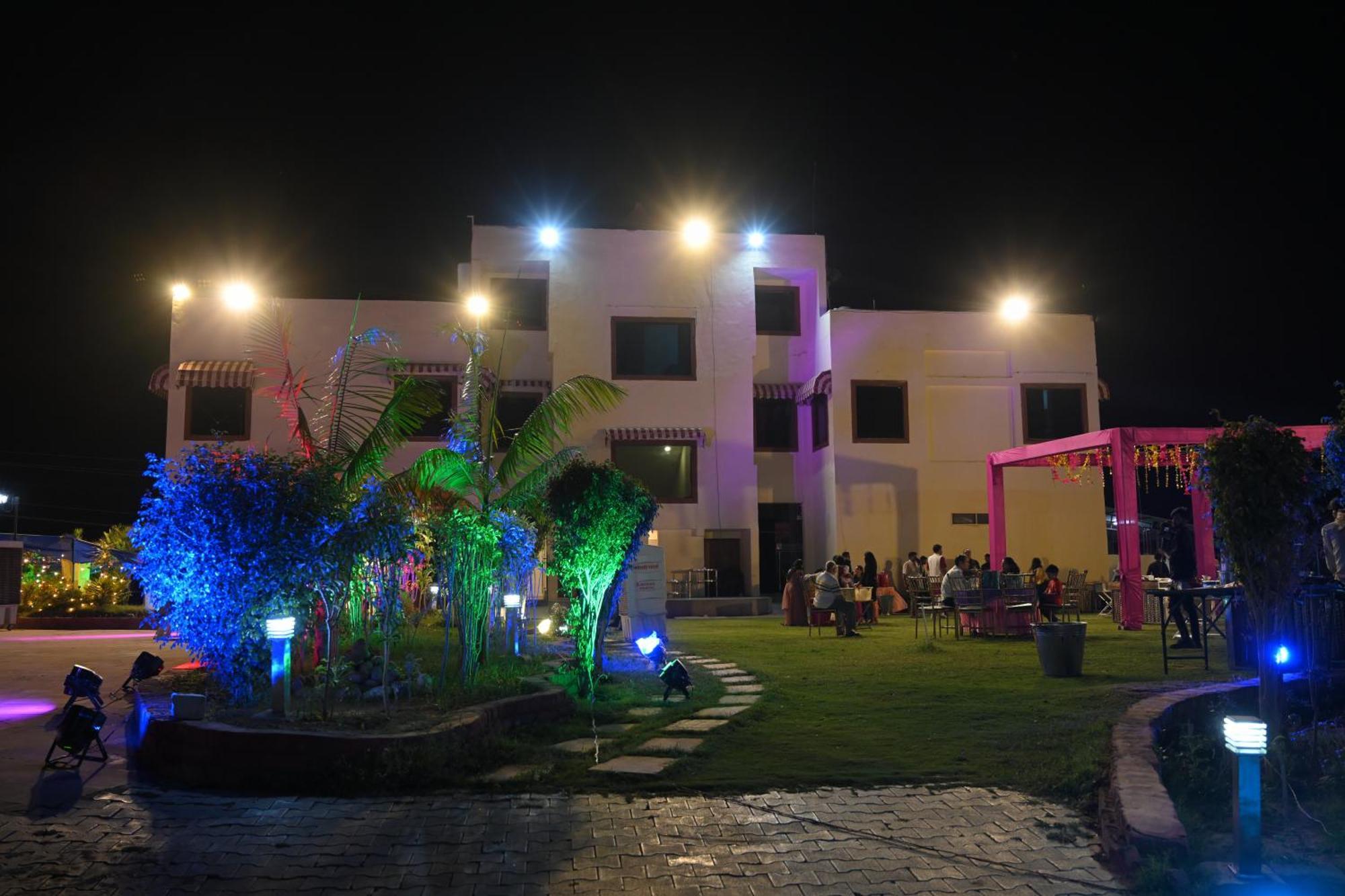 Orchha Club And Resort - Ocr Kültér fotó